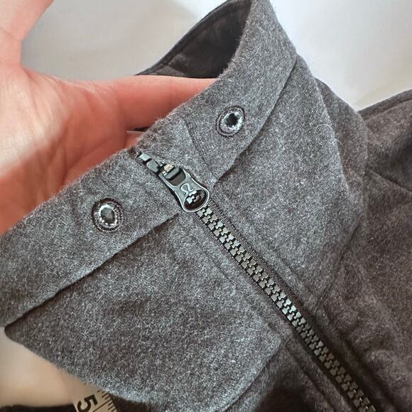 Lululemon Gray Full Zip Hooded Jacket - Women's Size 6 - Picture 5 of 9